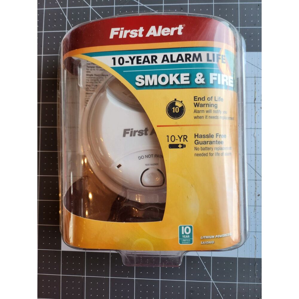 New First Alert Smoke & Fire Alarm Detector Lithium Battery B3